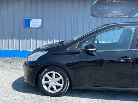 Peugeot 208 1.2 VTi PureTech Active Euro 5 5dr 18