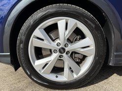 Audi Q4 40 S line SUV 5dr Electric Auto 82kWh (204 ps) 18
