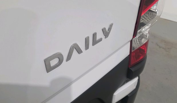 Iveco Daily Daily 35C14 Diesel 2.3 High Roof Business Van 4100L WB Hi-Matic 