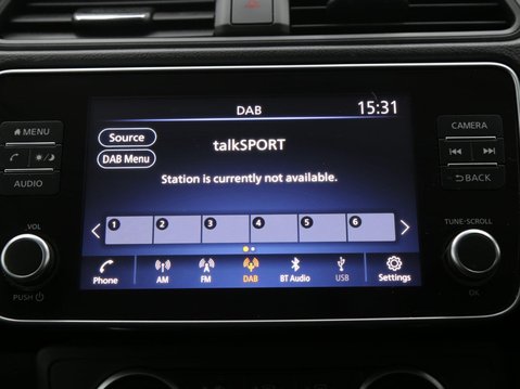 Nissan LEAF 39kWh Acenta Auto 5dr 15