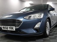 Ford Focus TITANIUM 27