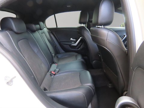 Mercedes-Benz A Class 1.3 A180 Sport (Executive) 7G-DCT Euro 6 (s/s) 5dr 16