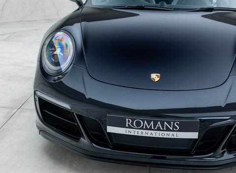 Porsche 911 Carrera GTS CABRIOLET (991.2) 28