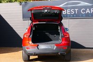 Volvo XC40 2.0 XC40 R-Design Pro T4 AWD Auto 4WD 5dr 23