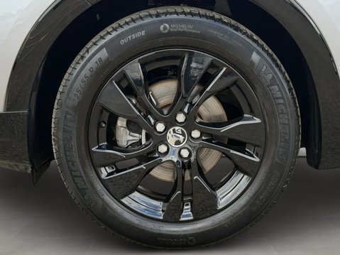 Vauxhall Grandland 1.2 Turbo GS Line 5dr 13