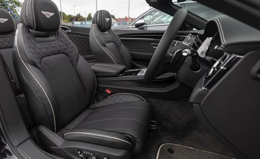 Bentley Continental GT Convertible 14