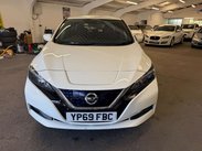 Nissan LEAF 40kWh Acenta Auto 5dr 2