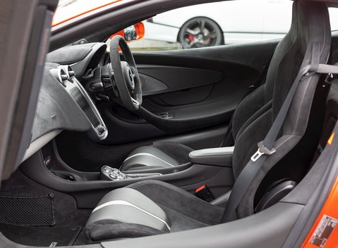 McLaren 570S 16