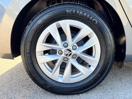 Skoda Fabia 1.0 Fabia SE Comfort TSi Semi-Auto 5dr 14