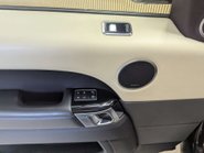 Land Rover Range Rover Sport 3.0 Range Rover Sport HSE Dynamic SDV6 Auto 4WD 5dr 38