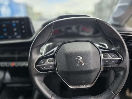 Peugeot 208 1.2 PureTech Allure Hatchback 5dr Petrol EAT Euro 6 (s/s) (100 ps) 26
