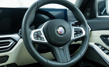 BMW Alpina B3 Touring 20