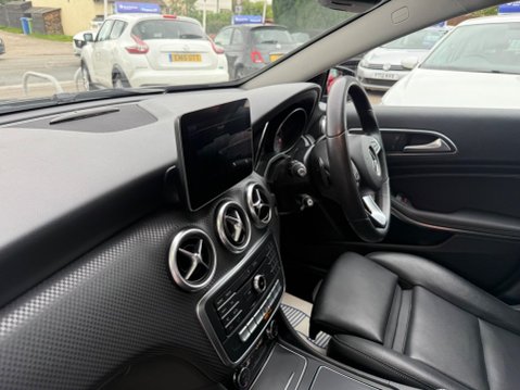 Mercedes-Benz A Class 1.5 A180d Sport (Premium) 7G-DCT Euro 6 (s/s) 5dr 16
