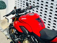 Ducati Streetfighter V4 Streetfighter V4 S 30