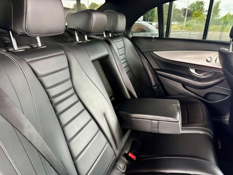 Mercedes-Benz E Class 3.0 E350d V6 AMG Line (Premium Plus) G-Tronic+ Euro 6 (s/s) 4dr 37
