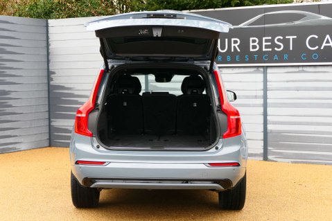 Volvo XC90 2.0 XC90 R-Design B5 MHEV AWD Auto 4WD 5dr 18