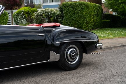 Mercedes-Benz SL 190SL CONCOURS RESTORED 11