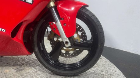 Ducati 750 1992 18K RUNNING PROJECT BIKE CLASSIC 6750 VTWIN CARBED 22