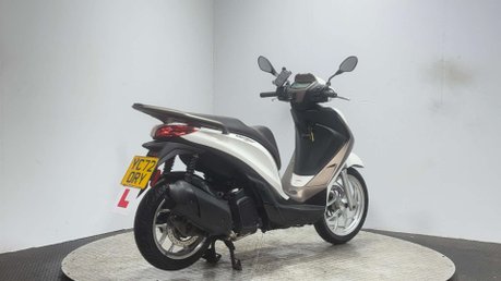 Piaggio Medley 2022 27K CLEAN 125CC LEARNER SCOOTER NEW MOT SERVICED 2