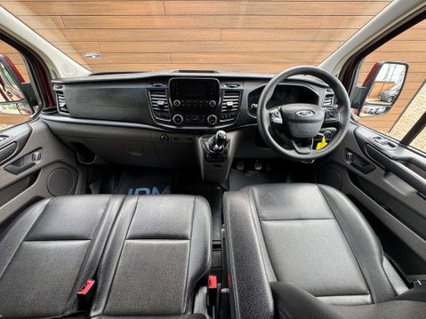 Ford Transit Custom 2.0 Transit Custom 320 Leader EcoBlue 5dr 9 SEATER MINIBUS 28
