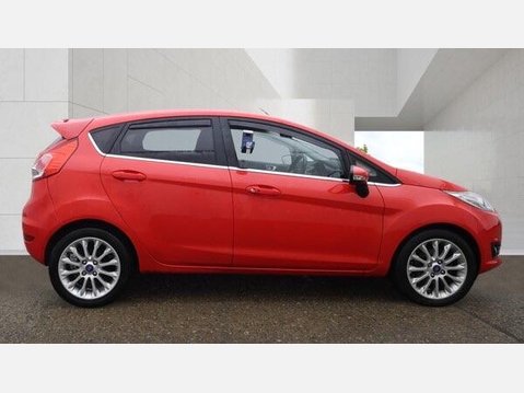 Ford Fiesta 1.0T EcoBoost Titanium X Euro 5 (s/s) 5dr 3