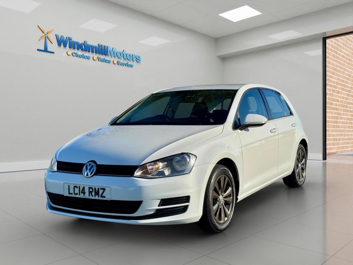 2014 Volkswagen Golf — image 6