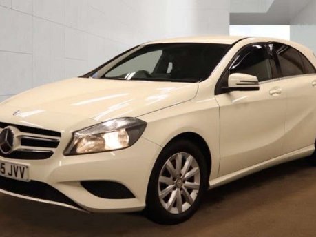 Mercedes-Benz A Class 1.6 A180 BlueEfficiency SE 5dr