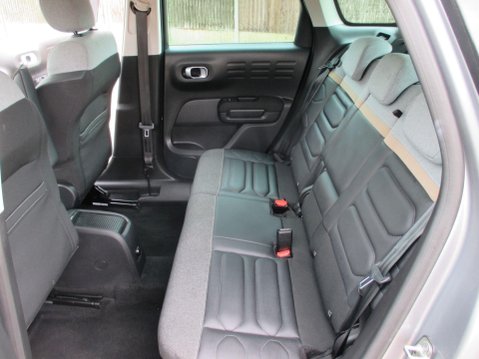 Citroen C3 Aircross 1.2 PureTech Shine Plus Euro 6 (s/s) 5dr 23