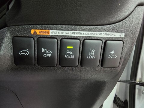 Mitsubishi Outlander 2.0h 12kWh 5hs CVT 4WD Euro 6 (s/s) 5dr 39