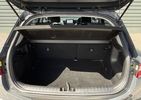Kia Stonic 1.0 T-GDi Connect 48v 21