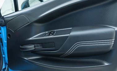 Aston Martin Vantage GT8 22