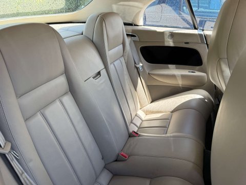 Bentley Continental 6.0 Continental GTc Auto 4WD 2dr 5