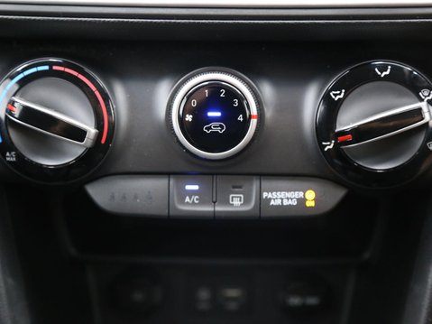 Hyundai KONA 1.0 T-GDi Play Euro 6 (s/s) 5dr 17