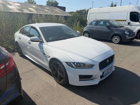 Jaguar XE 2.0 XE R-Sport D Auto 4dr 4
