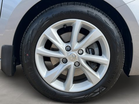 Vauxhall Corsa 1.2 Turbo Elite 5dr Auto 13