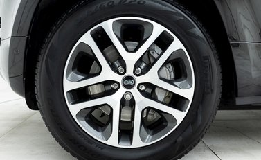 Land Rover Defender 110 XS Edition P400 8