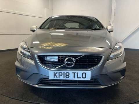 Volvo V40 2.0 V40 R-Design Pro D3 Auto 5dr 6
