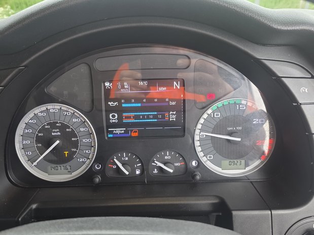 Iveco S-Way AS440S57TX/FP *ex-demo* 25
