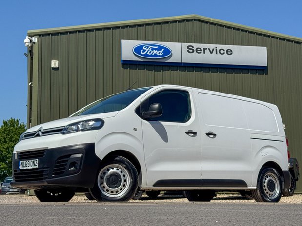 Citroen Dispatch MWB L2H1 Low Roof X 1000 Sensors EURO 6 SELECT 1