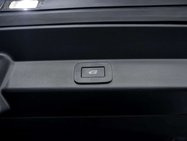 Land Rover Range Rover Sport 3.0 P400 MHEV Dynamic SE SUV 5dr Petrol Auto 4WD Euro 6 11