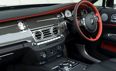 Rolls-Royce Dawn Black Badge 18