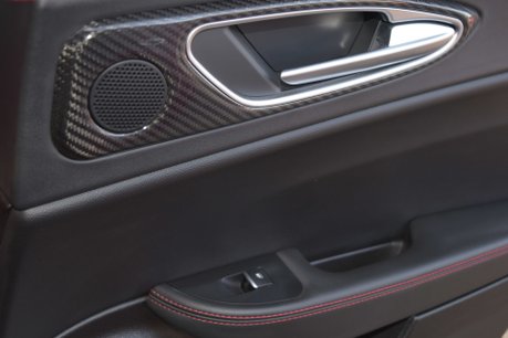 Alfa Romeo Giulia V6 BITURBO QUADRIFOGLIO 29