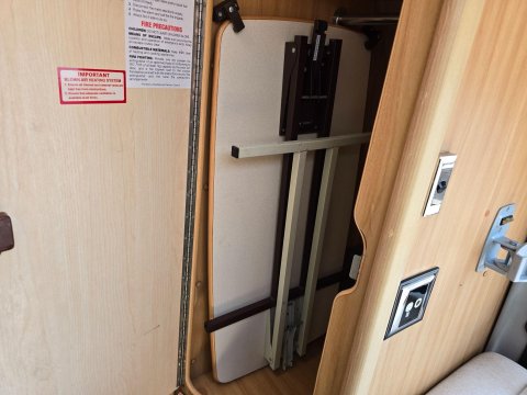 Auto-Sleepers Orian Pavo 36
