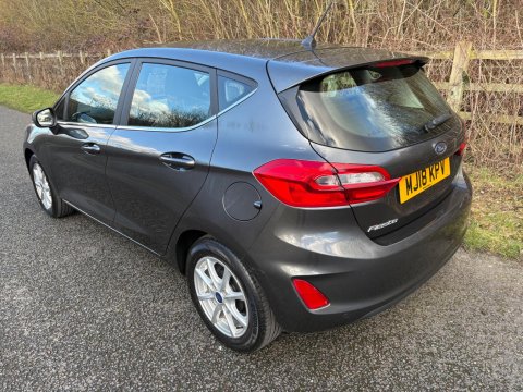Ford Fiesta ZETEC 12