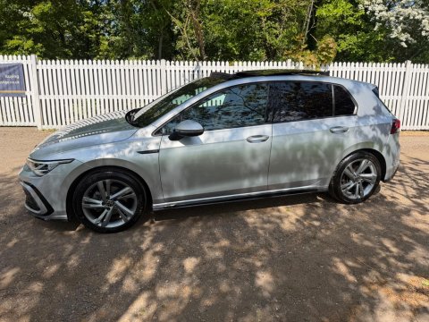 Volkswagen Golf R-LINE ETSI DSG 12