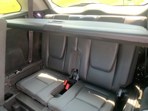 Land Rover Discovery Sport 2.0TD4 HSE 8