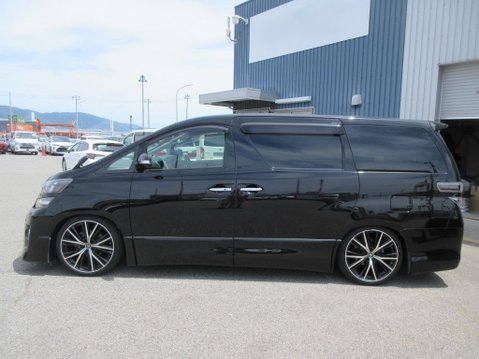 Toyota Vellfire 2.4 Z GOLDEN EYES + 7 Seats 2