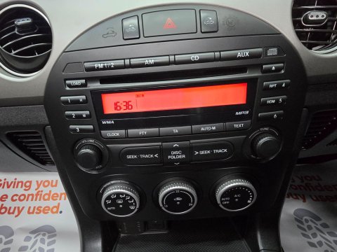 Mazda MX-5 2.0i Miyako Roadster Euro 4 2dr 21