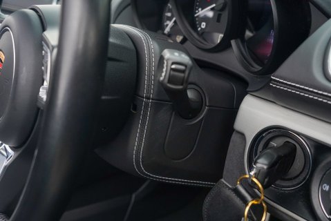 Porsche 718 SPYDER 13