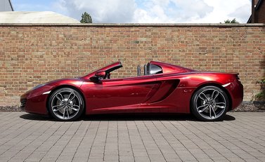 McLaren MP4-12C Spider 8